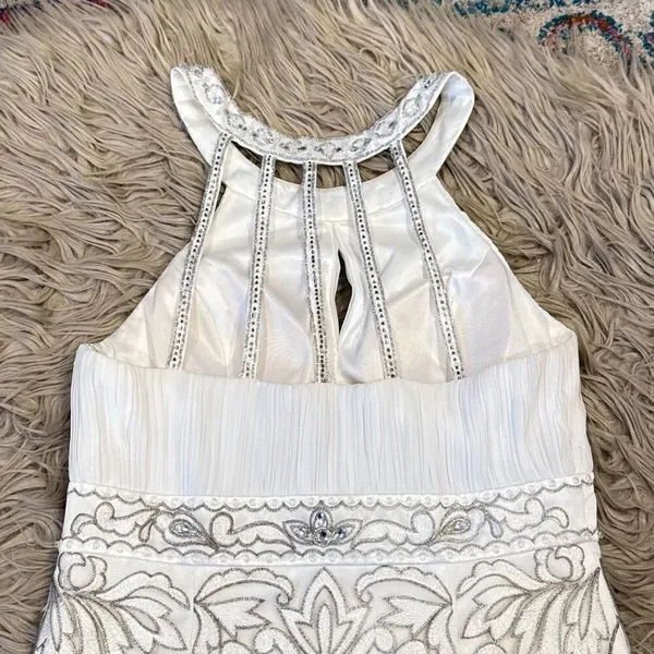 Sue Wong short white beaded dress size 8 - Image 8