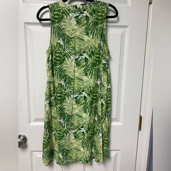 Justify Green Tropical Print Sleeveless Button-Front Dress - Image 4
