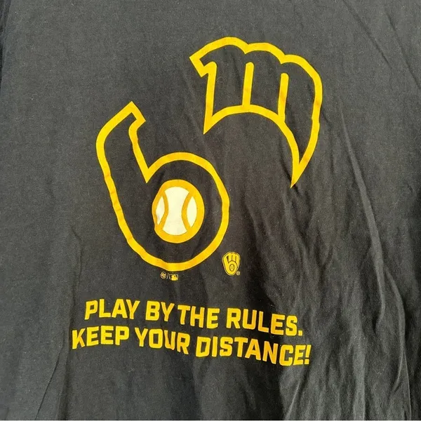 47 Blue Yellow Milwaukee Brewers Baseball Short Sleeve Tee T-Shirt Sporty Large - Image 3