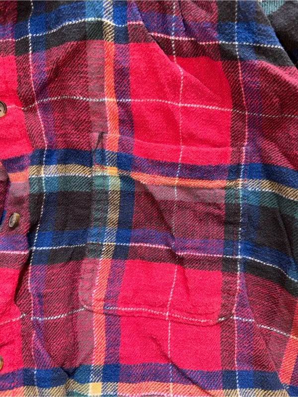 American Eagle Outfitters Plaid Long-Sleeve Button-Down Shirt - Image 3