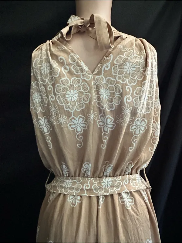 AZ Sleeveless Taupe & White Floral Print Maxi Dress Tie Waist LG NWT - Image 10