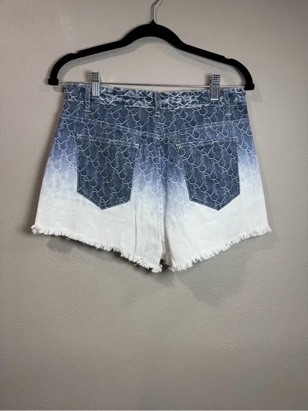 NWT Bedazzled Shorts Rainbow Ombré Shorts Blue Size M - Image 7