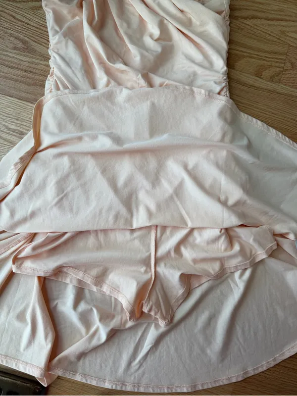 Abercrombie & Fitch Strapless Ruched Mini Dress NWT Medium Built In Shorts Peach - Image 9