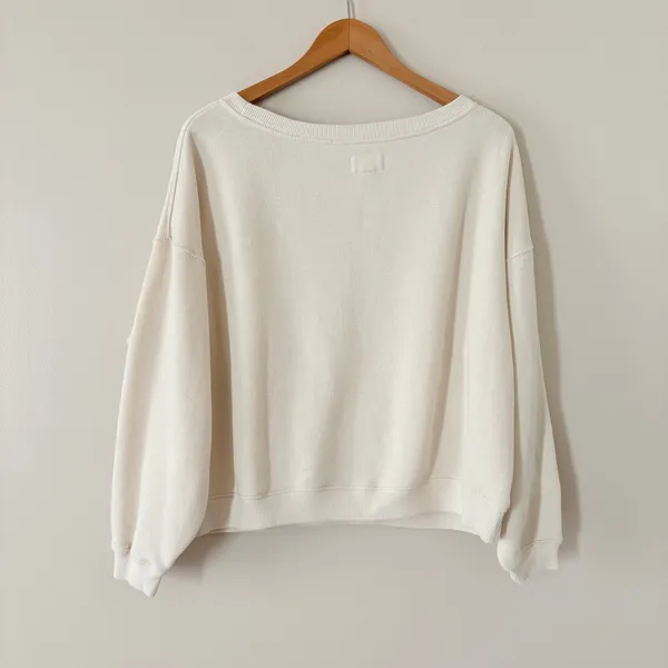 American Eagle Sweatshirt AE Off The Shoulder London 77 England Small Cream - Image 4