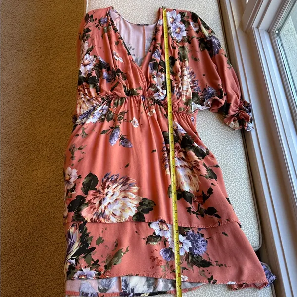 White Birch Coral Peach with bold florals 2 tier dress balloon sleeves size L - Image 10