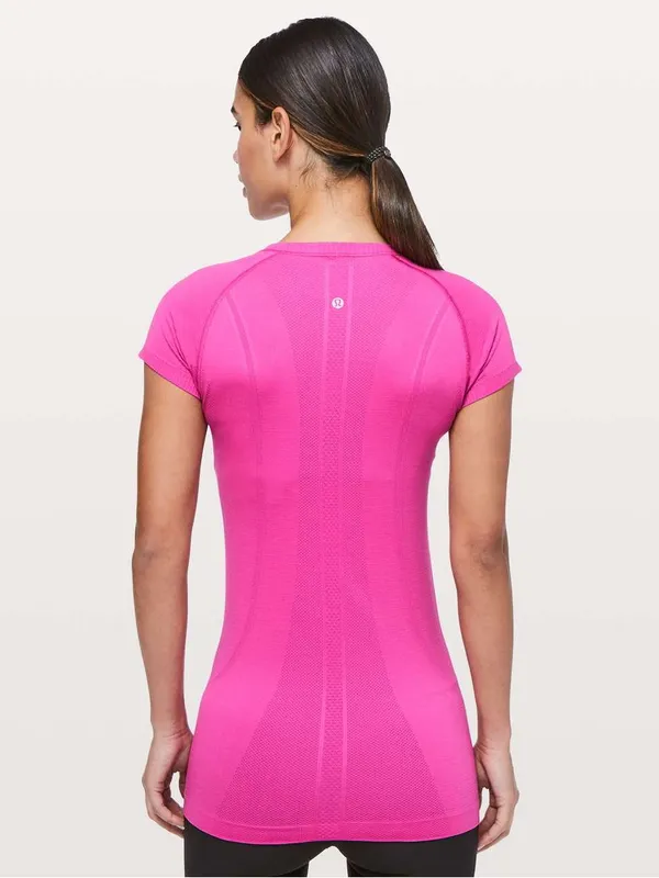 Lululemon Swiftly Tech Short Sleeve Crew Size 4 - Image 2