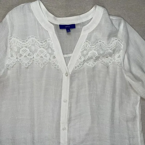 Apt 9 | White Lace Accented Button Front Blouse | Large - Image 3