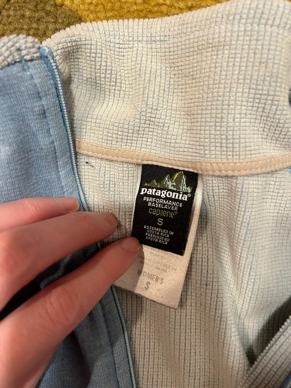 Patagonia Performance Baselayer Capilene Quarter Zip Sweatshirt Light Blue S - Image 4