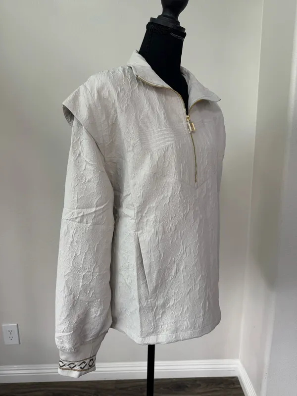 Nike NWT Women’s Oversized Textured Jacket Size S - Image 7