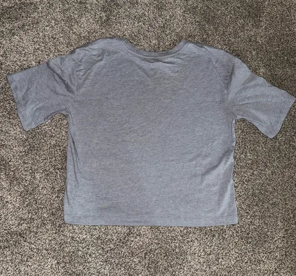 Vans Off The Wall Rainbow Checkerboard Logo Graphic Cropped T-Shirt - Image 3