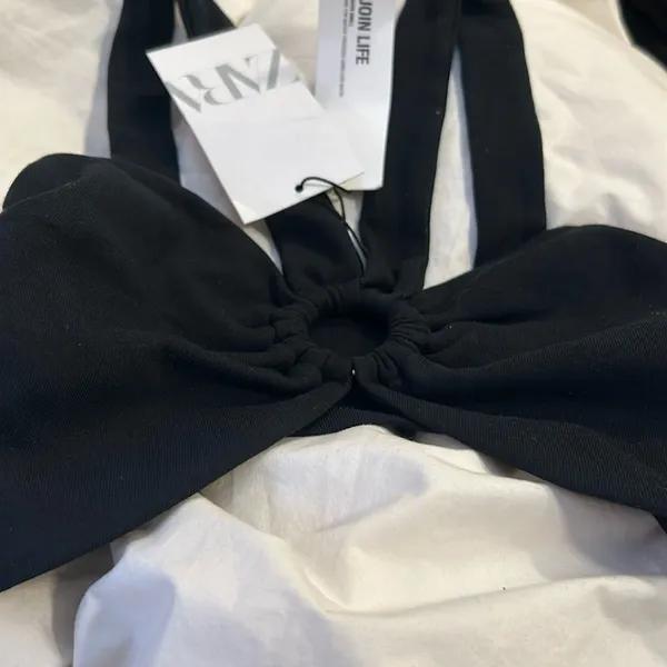 NWT Zara Black Cropped Top‎ Size Small - Image 2