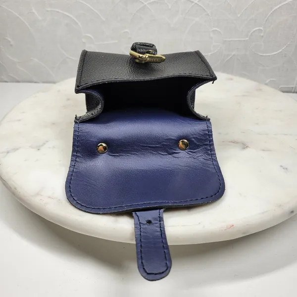 Vintage Italian Mini Black Leather Top Handle Bag Gold Buckle Made in Italy - Image 8