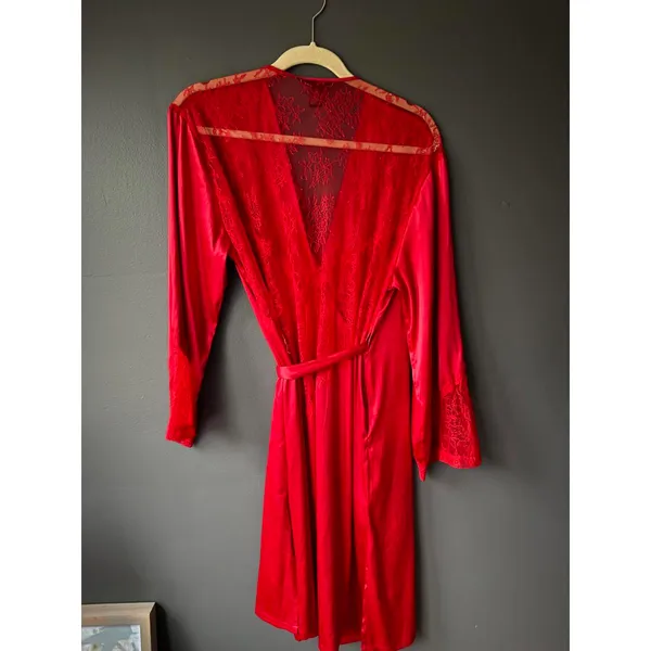 Victoria's Secret Red Satin Lace Wrap Tie Robe M/L - Image 5