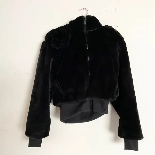 Alo Yoga Faux Fur Foxy Jacket Black S - Image 2