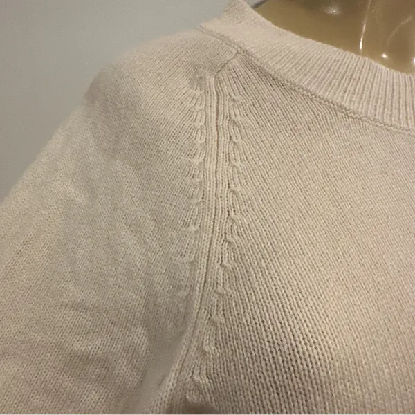 Ann Taylor Wool Cashmere Sweater Sz M Cream Tie Cuffs - Image 4