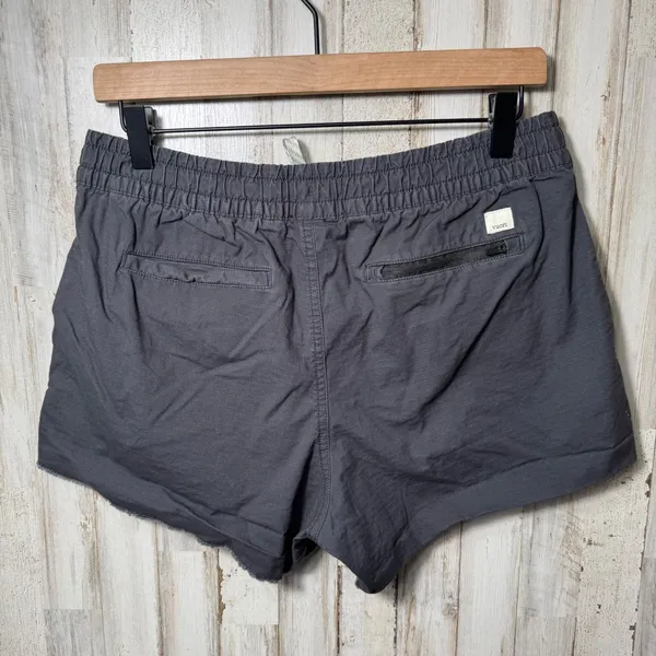 Vuori Ripstop Dark Gray Charcoal Organic Cotton‎ Shorts Raw Hem Womens M - Image 3
