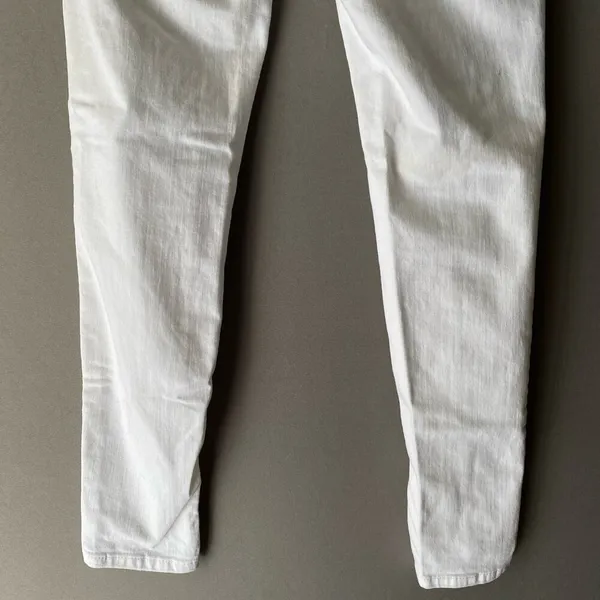 Zara‎ sz 4 white distressed boho jeans - Image 2