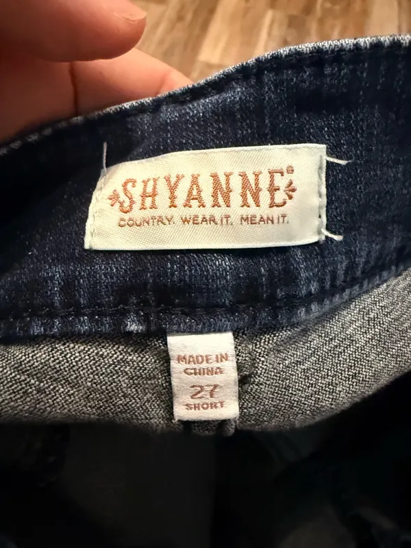 Shyanne Shay Mid Rise Bootcut Performance Stretch Jeans - Image 5