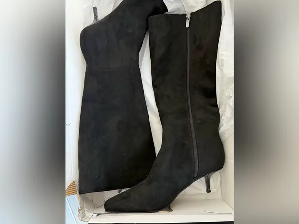 Nine West Havier Knee High Kitten Heel Boots Black Size 9 $199 NWB - Image 2