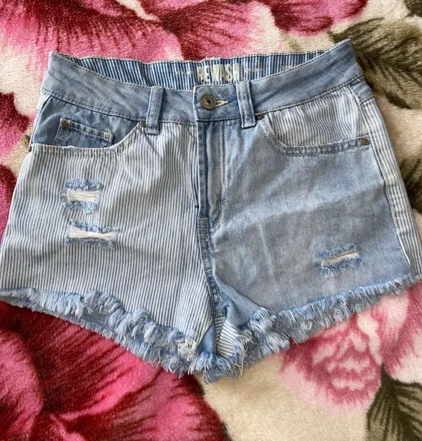 Two-Tone Denim Shorts - Image 3