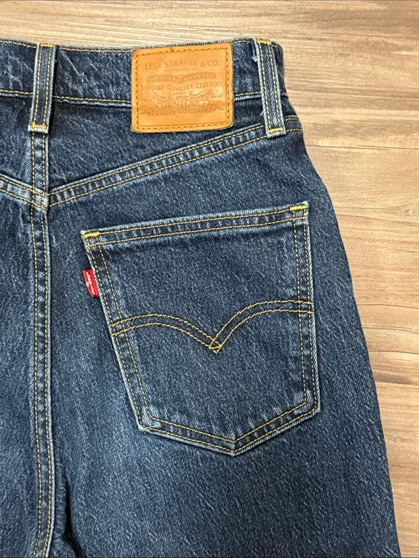 Levi’s Premium 70s High Slim Straight Jeans 25 Sonoma Stonewash Faded $108 - Image 5