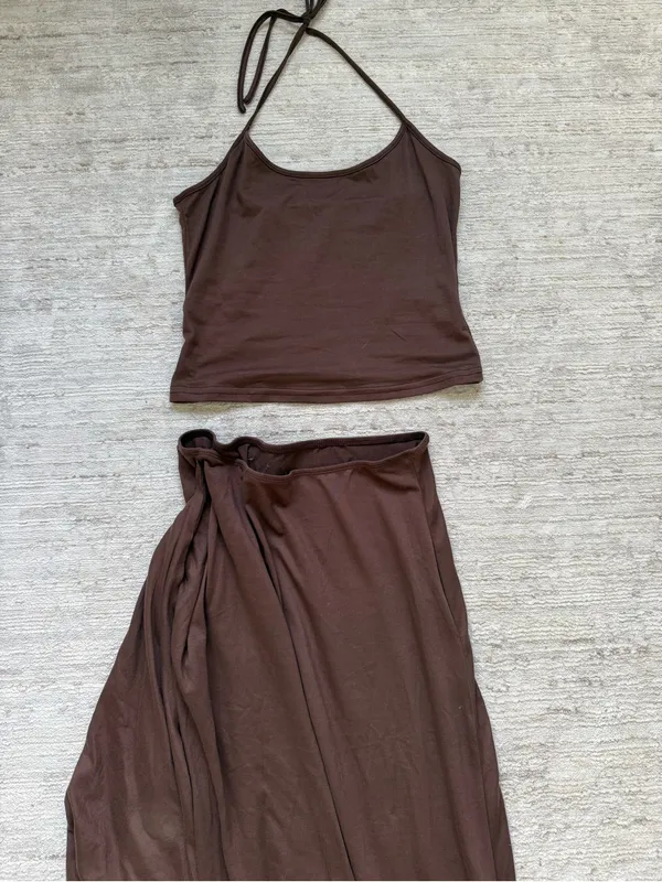 Brown Maxi Wrap Skirt with Halter Top (Size XS) - Image 3