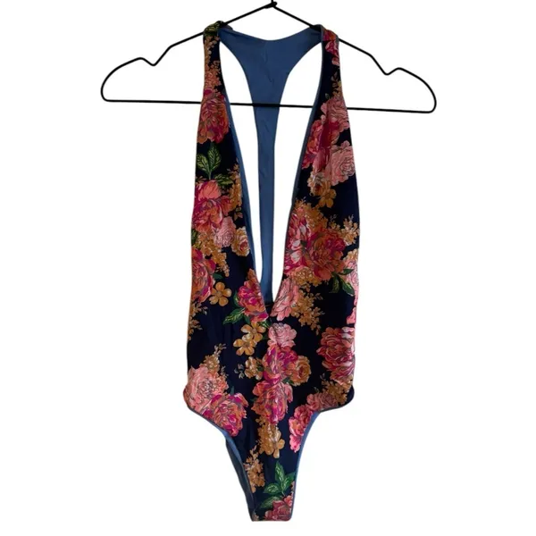 Maaji Reversible Cheeky Cut Plunge One‎ Piece Swimsuit Small - Image 5