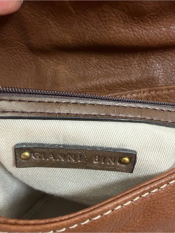 Gianni Bini Brown Leather Hobo Shoulder Bag Brass Hardware Purse - Image 7