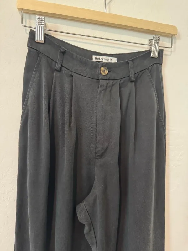 Reformation Petite Mason Pants Size 0 Faded Black Pleated Wide Leg Dark Academia - Image 5