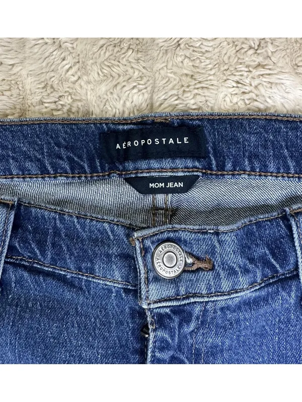 Aeropostale Mom Jean medium wash denim jeans Size 12 high rise vintage-inspired - Image 4