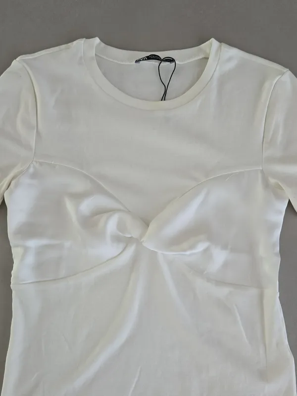 Zara Cream Twist-Front Short Sleeve Tee Size M - Image 4