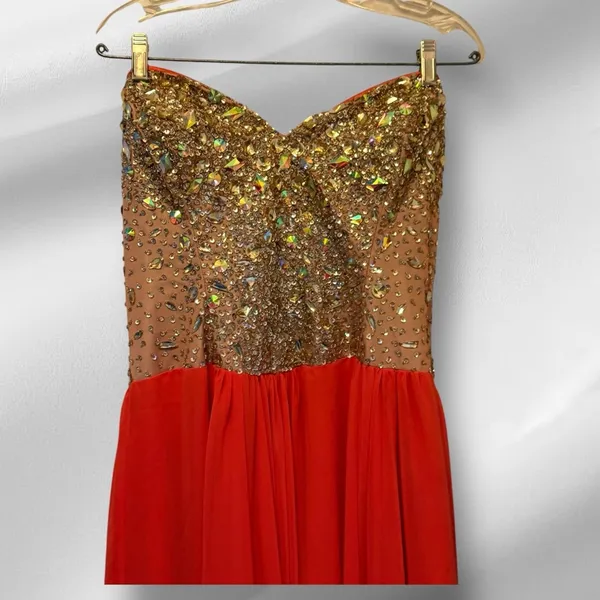 Riva Designs Strapless Prom‎ Dress With Train & Rhinestones - Image 2