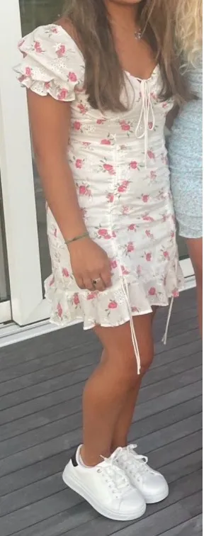 SheIn White floral dress - Image 2