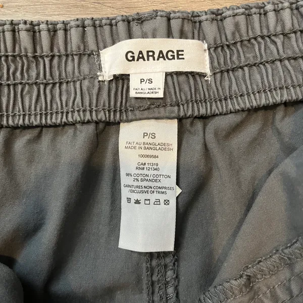 Gray Cargo Bubble Pants - Image 5