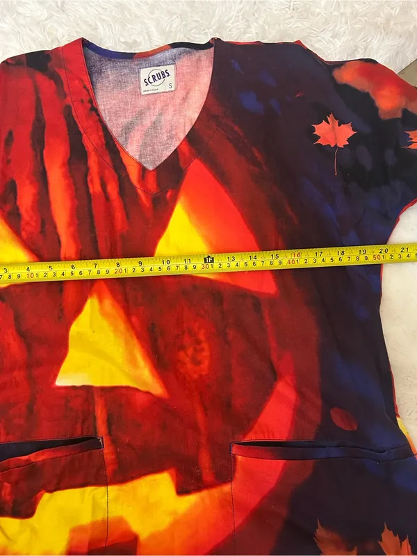 S.C.R.U.B.S. Smart Scrubs Halloween Jack o lantern pumpkin scrubs top woman’s S - Image 4
