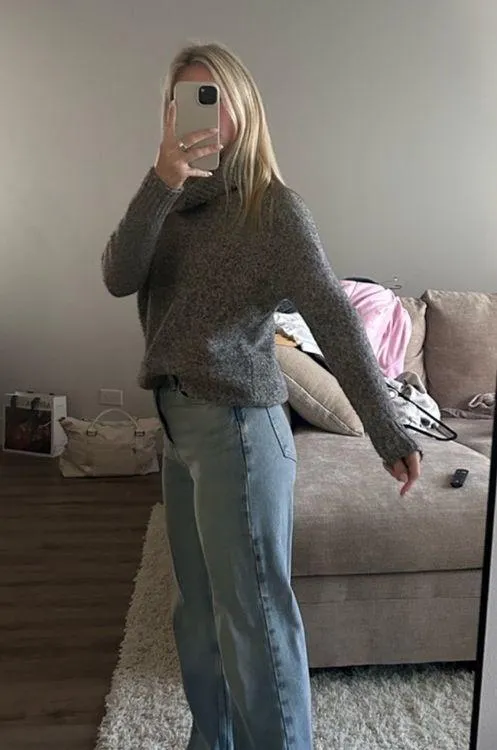 Old Navy Sweater - Image 2