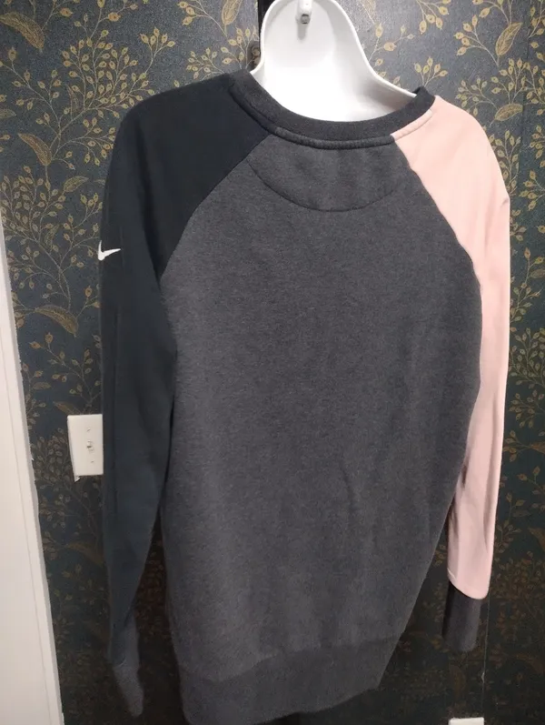 Nike Colorblock Crewneck Sweatshirt - Gray, Pink, Black - Image 3