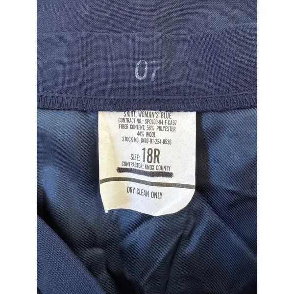 Vintage ‘90s Navy Blue Wool Blend Midi Skirt - Image 6