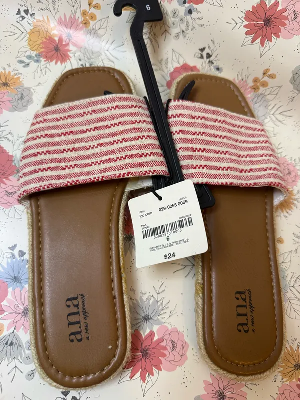 A.n.a. Sandals - Image 3