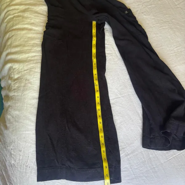 Illa Illa black linen blend cargo pocket wide leg pants size small - Image 8
