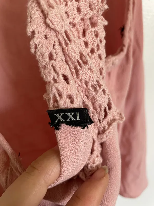 Forever 21 Lace Tank Top - Image 4