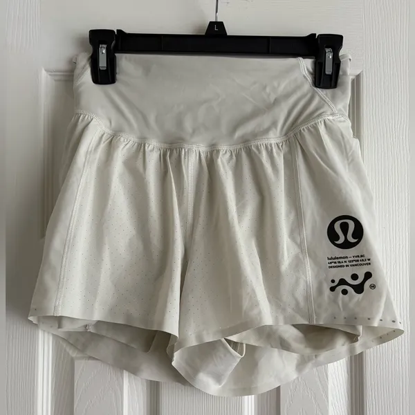 Lululemon Cream Athletic Shorts - Image 6