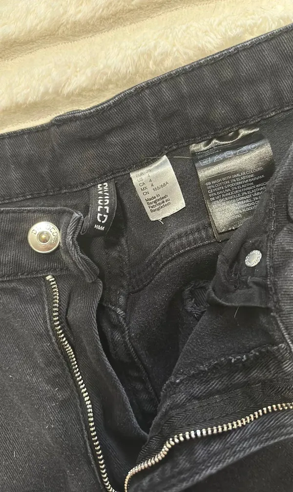 Jeans - Image 2
