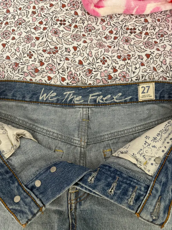 Free People Jean Shorts - Image 3