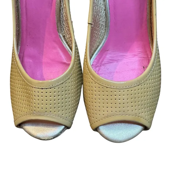 Lilly Pulitzer Shoes Womens Size 7 Beige Leather Peep Toe Espadrille Wedge Heels - Image 2