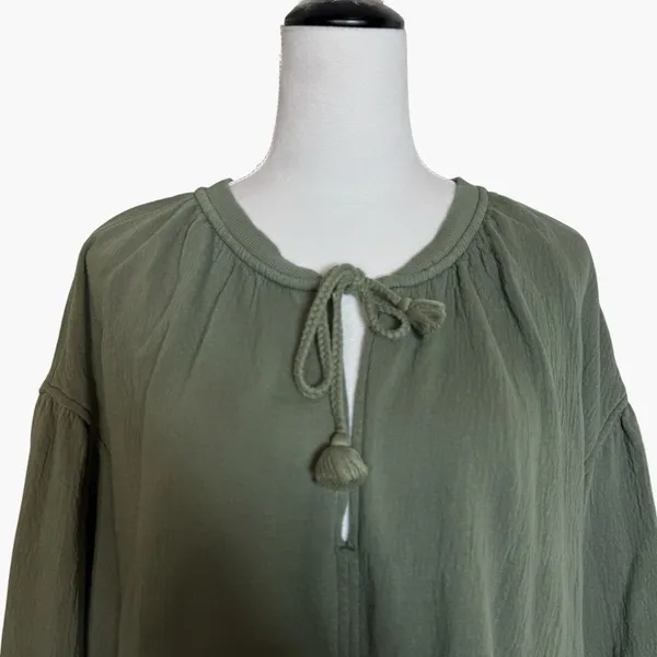 Aerie Easy Street Olive Green Oversized Sweatshirt Size M Peasant Boho Cottage - Image 4