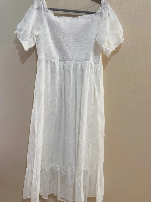 NWT Pinup Fashion White Dress 16W Plus Size Smocked Tiered Midi Puff Sleeve - Image 3