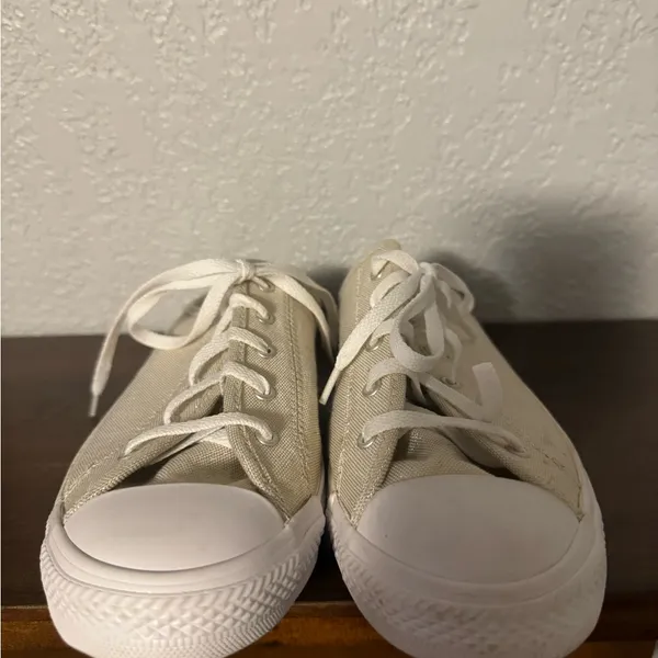 Converse Gold and White Women's Sneakers - Image 3