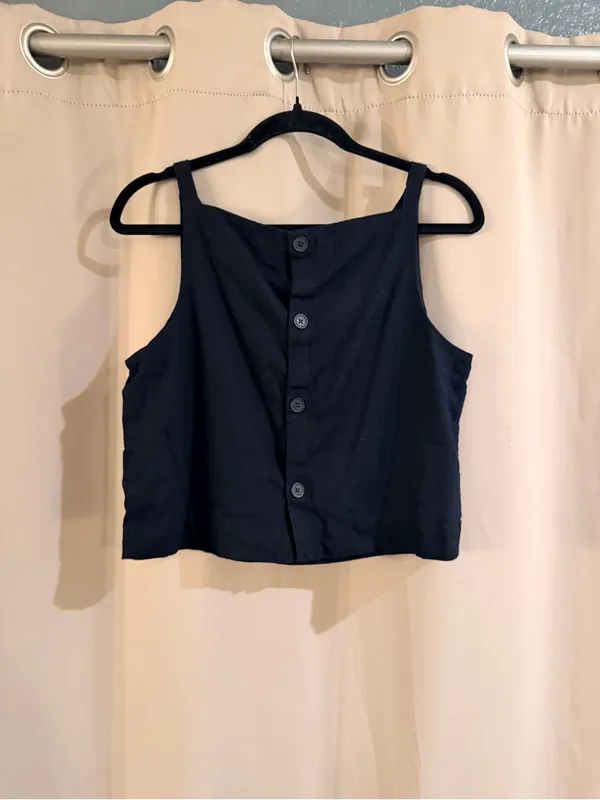 Gap Classic Black Cropped Tank Top - Women - Image 2
