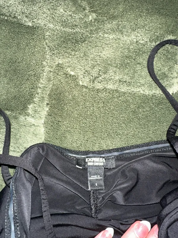 Express Ruched Bodysuit - Image 3